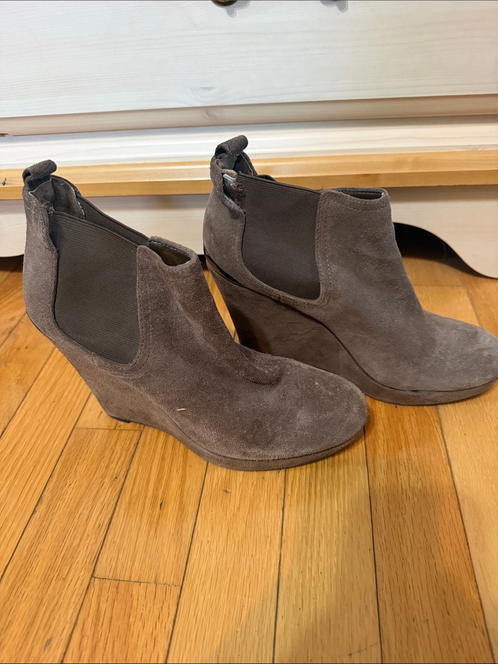 Jessica Simpson Brown Suede Wedge Booties